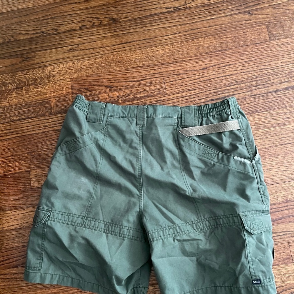 5.11 Taclite 9.5” Pro Shorts - Picture 7 of 7